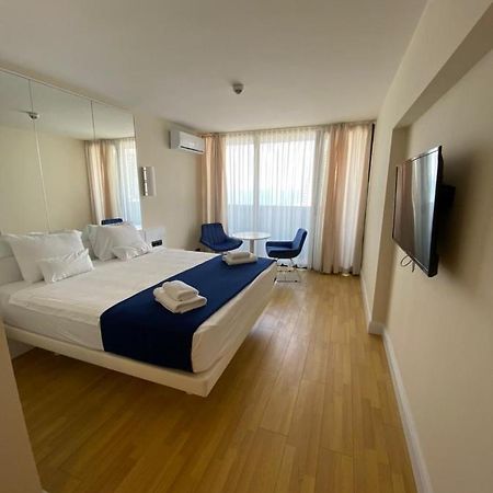 Orbi City Land Apartment Batumi Exterior photo